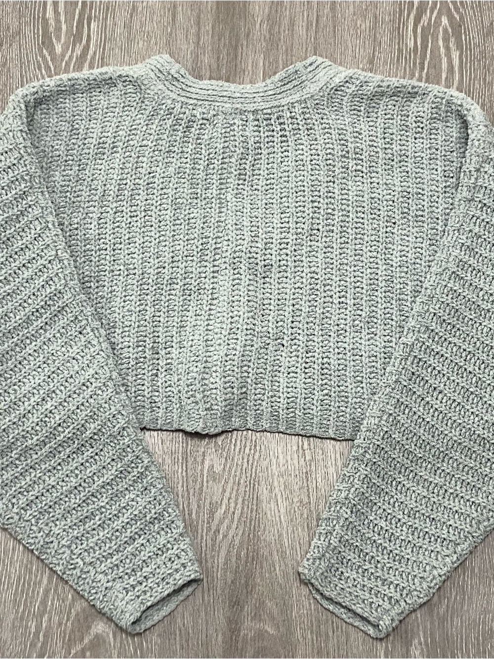 Urban Outfitters Cropped Knit Cardigan Sweater - Small Light Green - Picture 10 of 10